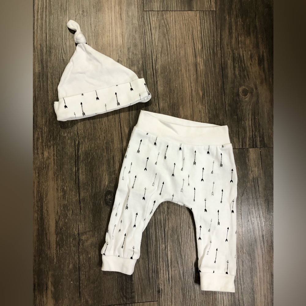 NEVER WORN matching infant hat and pants. Size 3-6 months